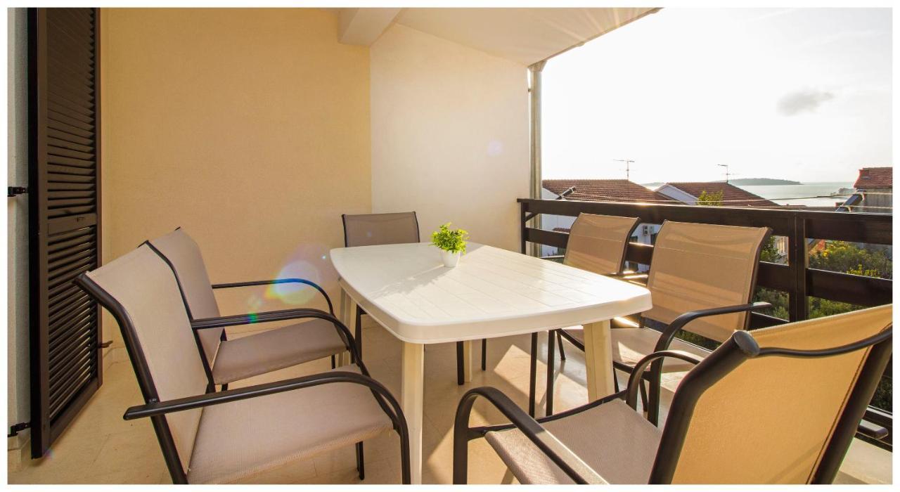 Apartment Zdravko Primošten المظهر الخارجي الصورة